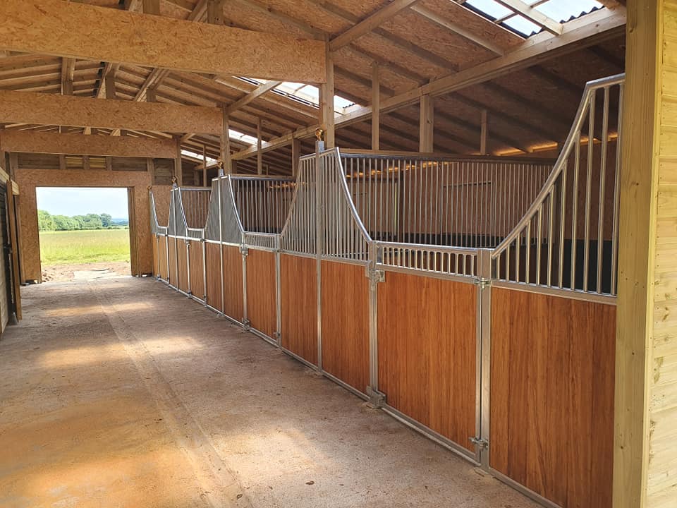 equestrian stables, barn stable manufacturers, arena construction, field shelters in Lancashire gallery image 1