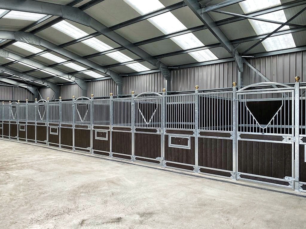 equestrian stables, barn stable manufacturers, arena construction, field shelters in Lancashire gallery image 2