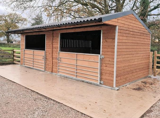 Sturdy Field Shelters Built to stand the test of time in all weathers
