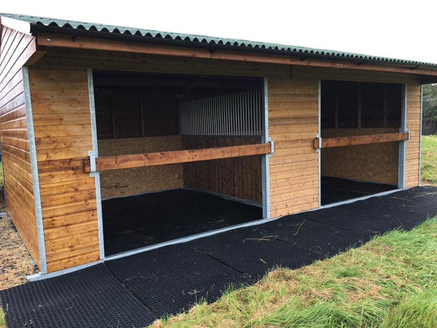 horse field shelters equestrian stables construction in Lancashire