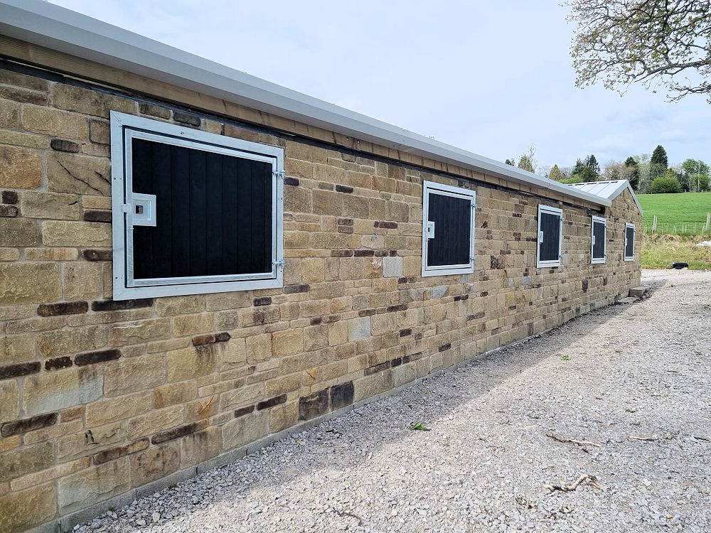 equine, equestrian build, equestrian centre, livery yard, stables, stable block, horse arenas, menage, lancashire, construction 
